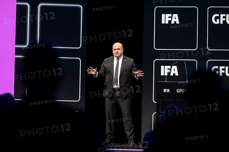 Leif-Erik Lindner (Managing Director of IFA Management GmbH) speaks at the opening gala of the IFA Funkausstellung in the CityCube, Berlin, 4 September 2025