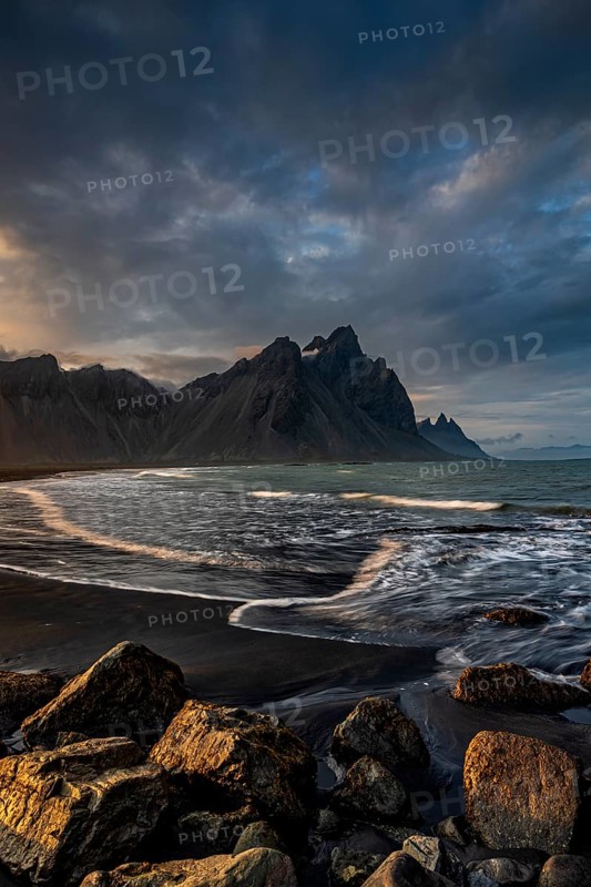 Mountains, mountain range, beach, sea, waves, surf, reflection, clouds, evening light, coast, summer, Vestrahorn, Stokksnes, Höfn, Iceland