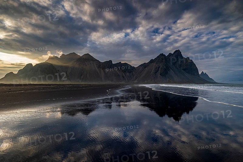 Mountains, mountain range, beach, sea, waves, surf, reflection, clouds, evening light, coast, summer, Vestrahorn, Stokksnes, Höfn, Iceland