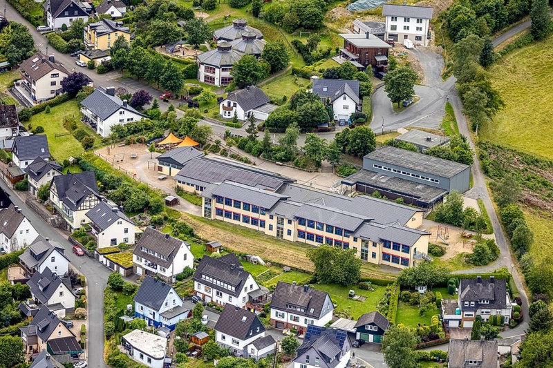 Aerial view, Municipal Primary School Am Burgfeld, Bad Berleburg, Wittgensteiner Land, North Rhine-Westphalia, Germany, Am Burgfeld, architecture, exterior view, educational institution, education, roof, German, building, terrain, green areas, infrastructure, landscape, location, aerial view, school, school building, town, streets, structure, municipal primary school, surroundings
