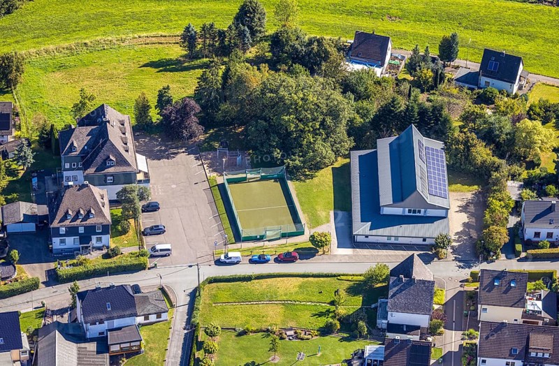 Aerial view, hall with solar roof on Christine-Koch-Straße and football pitch, Halberbracht, Lennestadt, Sauerland, North Rhine-Westphalia, Germany, DE, Europe, Kirchhundem, aerial view, aerial photography, aerial photography, overview, bird's-eye view, overview