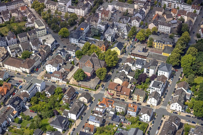 Aerial view, right yellow building Grimmeschule Schwester-Aicharda-Straße, school and residential area Schulstraße, residential area, Neheim, Arnsberg, Sauerland, North Rhine-Westphalia, Germany, Grimmeschule, yellow building, Schwester-Aicharda-Straße, school, Schulstraße, town, houses, buildings, streets, roofs, neighbourhood, infrastructure, settlement, district, urban, architecture, landscape, modern buildings, residential buildings, educational institution, environment, overview, aerial view, Beluga (sturgeon)