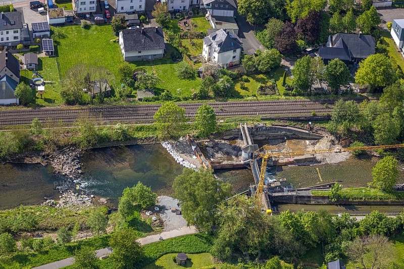 Aerial view, construction site, construction work renovation dam Velmede, Velmede, Bestwig, Sauerland, North Rhine-Westphalia, Germany, construction site, construction work, renovation, dam, infrastructure, engineering, workers, machines, cranes, concrete, river, landscape, water, technology, progress, development, construction, project, renovation, dam, river course, view, elevation view, regional, technology, work progress, civil engineering, environmental protection, river management