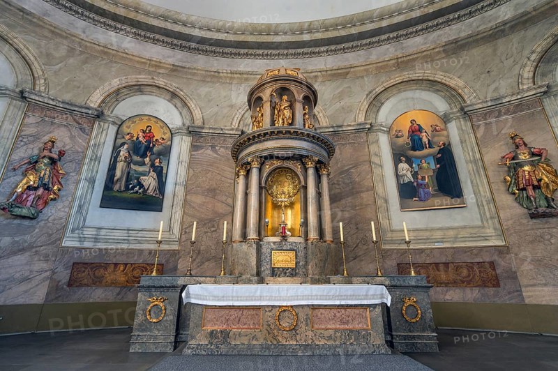 The Roman Catholic parish church of St Martin, interior with altar and wall frescoes, Dornbirn, Vorarlberg, Austria