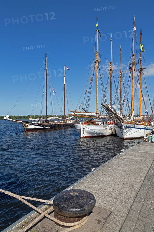 Sailing ships at the quay wall, Hanse-Sail, harbour, Rostock, Mecklenburg-Western Pomerania, Germany