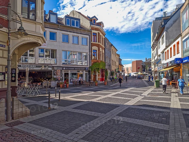 Pedestrian zone, traffic-calmed, old town, architecture, bicycles, restaurant, shops, blue sky, sunshine, Brühl, North Rhine-Westphalia, Germany