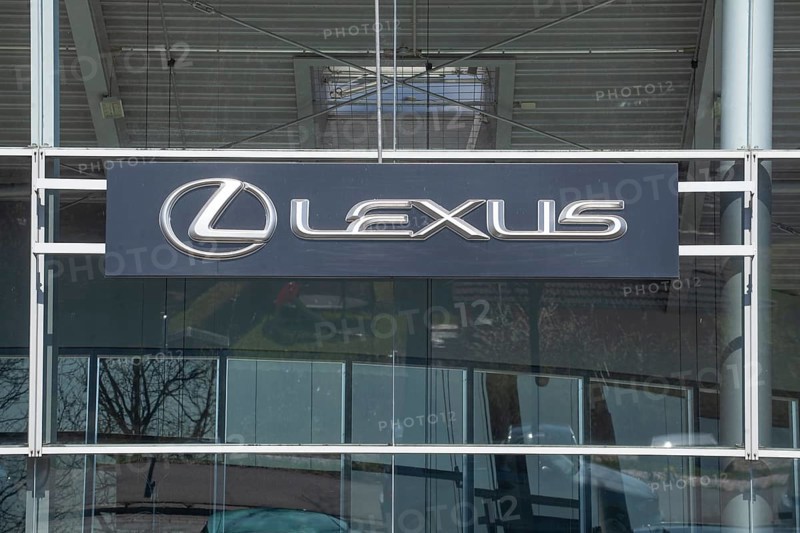 Lexus logo on a car dealership of the Japanese car brand Toyota, Bremen, Germany
