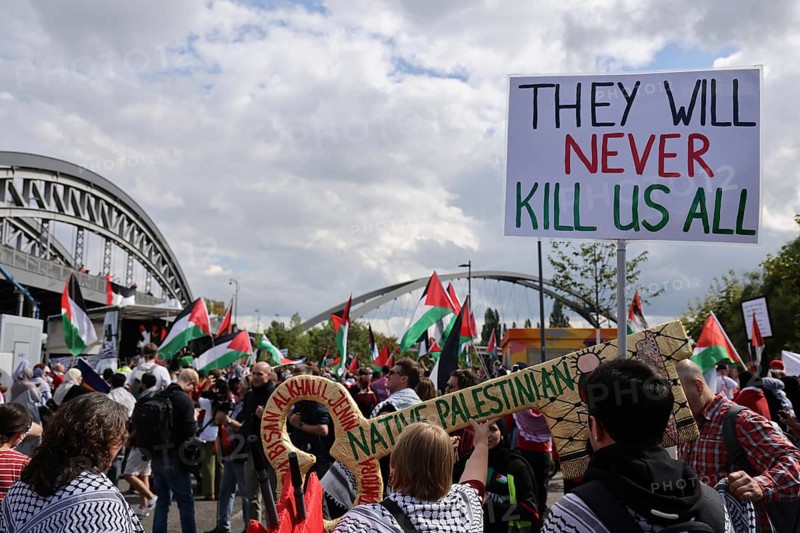 Several thousand people take part in a pro-Palestine demonstration under the slogan United 4 Gaza in Frankfurt am Main on 30 August 2025 in the Hafenpark, near the European Central Bank (ECB) . The rally is accompanied by a massive police presence. On 7 October 2023, the terrorist militia Hamas killed more than 1, 100 people in an attack on Israel. Since Israel's subsequent intervention in the Gaza Strip, there have been repeated pro-Palestinian demonstrations throughout Germany