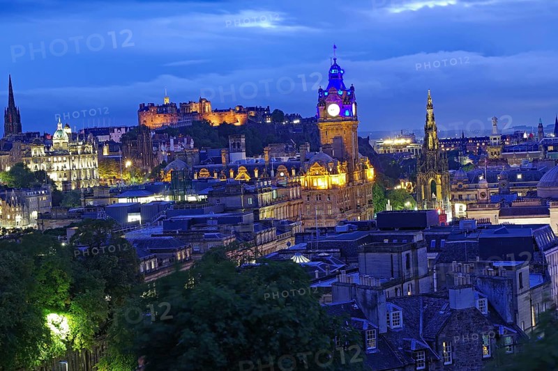Edinburgh at dusk with illuminated landmarks and a vibrant skyline, Old Town, Calton Hill, Edinburgh, Scotland, United Kingdom