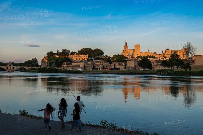 Palace of the Popes, Palais des Papes, sunset, Avignon, Provence, France