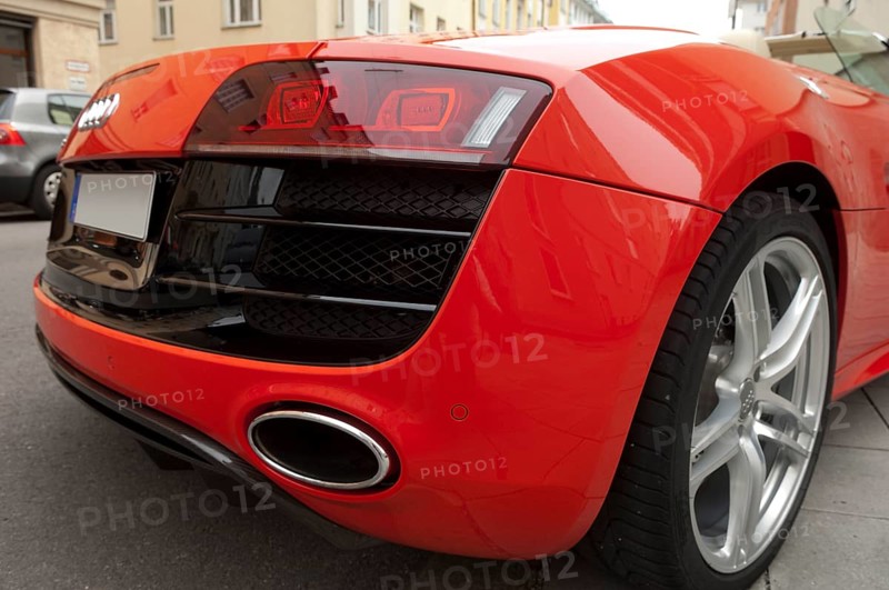 Red Audi R8, V10 engine, rear view