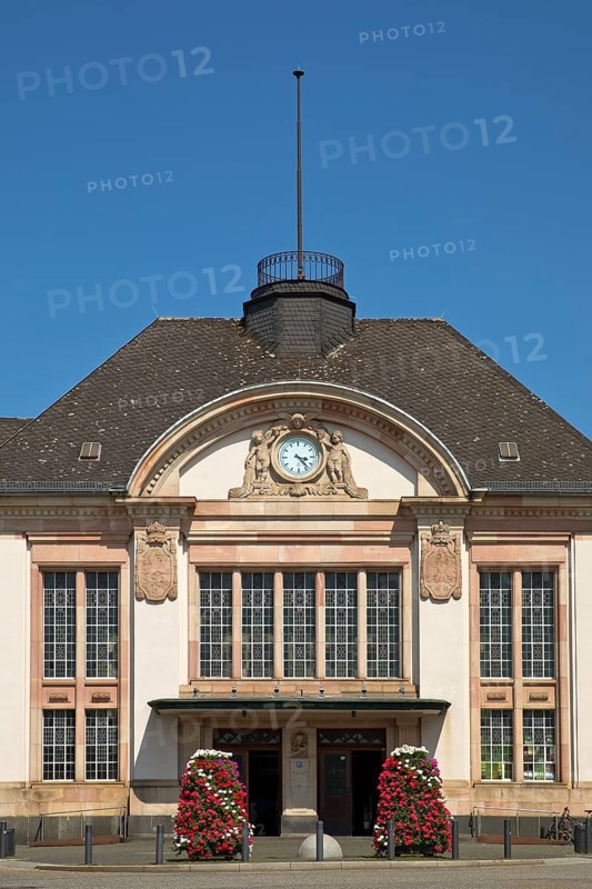 Train station, Bad Nauheim, Hesse, Germany