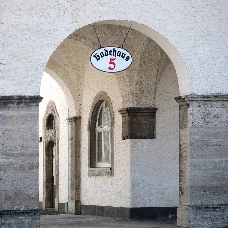 Arcade at bathhouse 5 in the Sprudelhof, an important spa complex built between 1905 and 1911 in Art Nouveau style, Bad Nauheim, Hesse, Germany