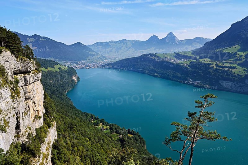 View from Seelisberg to Lake Lucerne, behind Brunnen and the small and large Mythen, Seelisberg, Canton, Uri, Switzerland