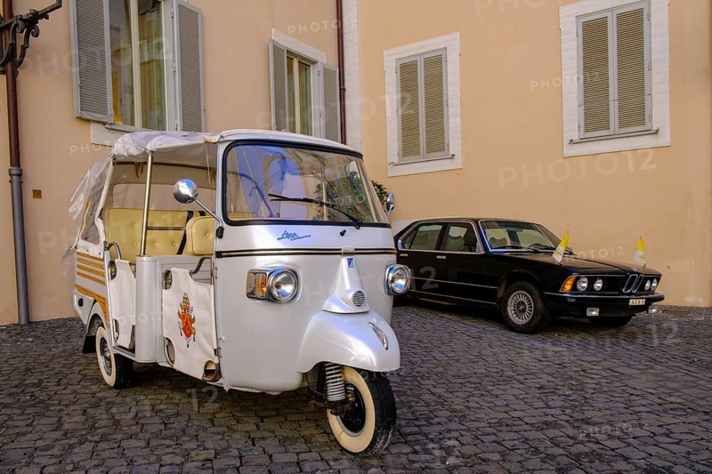 Vehicles of the Popes, Vehicle fleet, Papal summer residence Castel Gandolfo, Palazzo Pontificio, Albano, Alban Hills, Colli Albani, Lazio, Italy