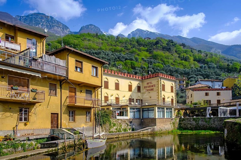 Aril, the shortest river in the world, Cassone di Malcesine, Lake Garda, Veneto, Italy