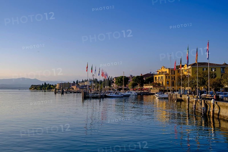 Sunset near Sirmione on Lake Garda, Veneto, Veneto, Italy