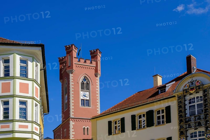 District court with glockenspiel and town tower, town square, Furth im Wald, Bavarian Forest, Upper Palatinate, Bavaria, Germany