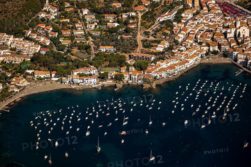 Bay of Cadaques, sailing boats, old town, Parc Natural Cap De Creus, Cadaqués, Costa Brava, Catalonia, Spain, Cadaqués, Europe, aerial view, birds-eyes view, aerial photography, aerial photography, aerial photography, overview, overview, bird's eye view, aerial photos of Spain