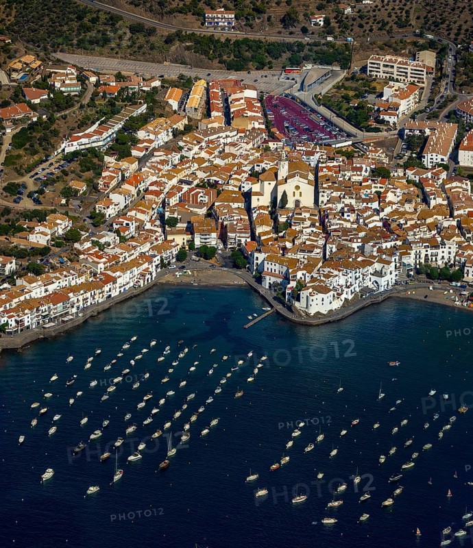 Bay of Cadaques, sailing boats, old town, Parc Natural Cap De Creus, Cadaqués, Costa Brava, Catalonia, Spain, Cadaqués, Europe, aerial view, birds-eyes view, aerial photography, aerial photography, aerial photography, overview, overview, bird's eye view, aerial photos of Spain
