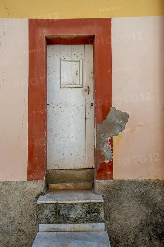 Sardinia, house with old door, Bosa, Europe, Province of Oristano, Italy, architecture, exterior, detail, village, entrance, heritage, facade, window, building, history, house, home, culture, travel, sightseeing, city, stone, still life, symbol, tourism, wear, old door, antique, authentic, charming, picturesque, Mediterranean, rustic, structural, traditional