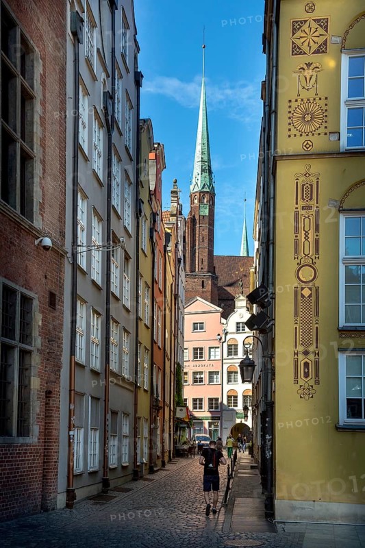 Alley with St Mary's Church, GdaÅsk, Gdansk, Baltic Sea coast, Baltic Sea, pomorskie, Pomeranian Voivodeship, Poland, Gdansk, PL, Europe, aerial photograph, birds-eyes view, aerial photography, aerial photography, overview, bird's eye view