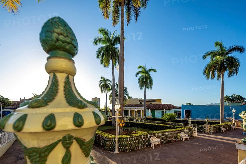 Plaza Major with palm trees in the centre of Trinidad, Trinidad, Cuba, Sancti Spíritus, Sancti Spíritus