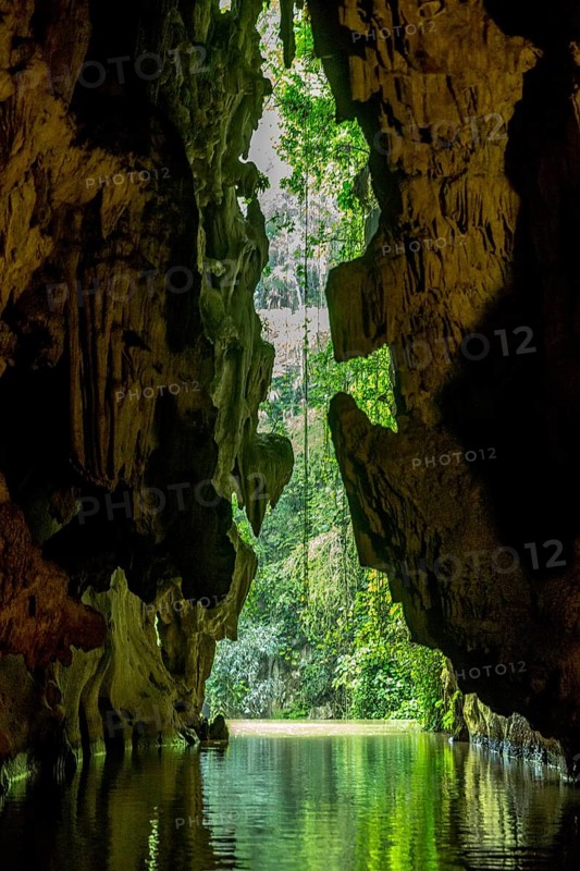 Caves of the Indios, Cueva del Indio, underground caves with a watercourse river open to tourists, Viñales, Cuba, Central America, Cuba, Caribbean
