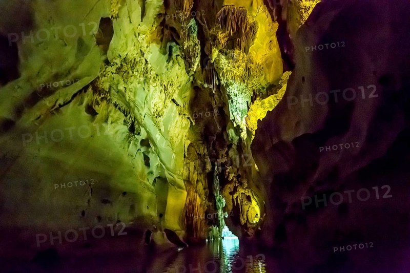 Caves of the Indios, Cueva del Indio, underground caves with a watercourse river open to tourists, Viñales, Cuba, Central America, Cuba, Caribbean