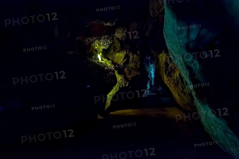 Caves of the Indios, Cueva del Indio, underground caves with a watercourse river open to tourists, Viñales, Cuba, Central America, Cuba, Caribbean