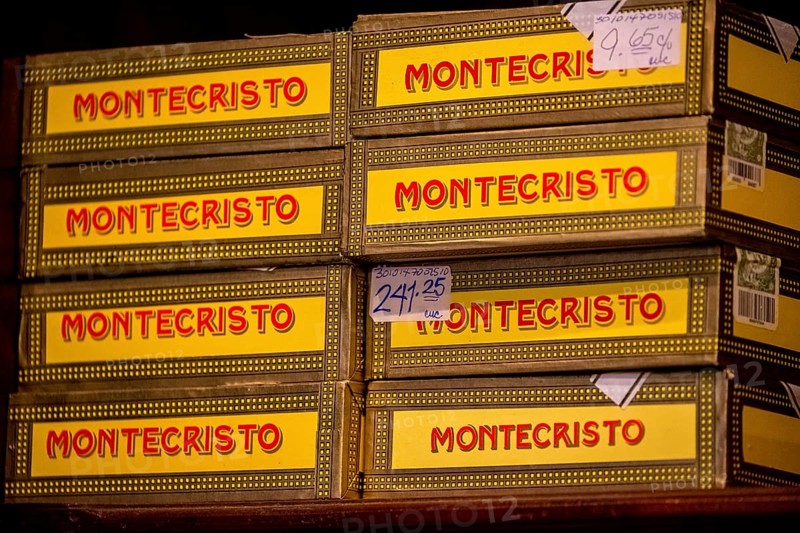 Well-known cigar brand for Cuban cigars Montecisto in a Cuban cigar shop in the old town of Havana, Cuban cigars in the salesroom of a cigar dealer, La Habana, Cuba, Caribbean, Central America, Cuba, Europe, aerial photo, birds-eyes view, aerial photography, aerial photography, overview, bird's eye view