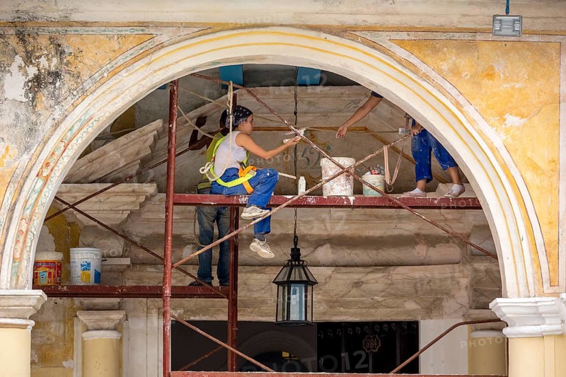 Restoration work on an old colonial house in Old Havana, La Habana, Cuba, Caribbean, Central America, Cuba, Europe, aerial photo, birds-eyes view, aerial photography, aerial photography, overview, bird's eye view