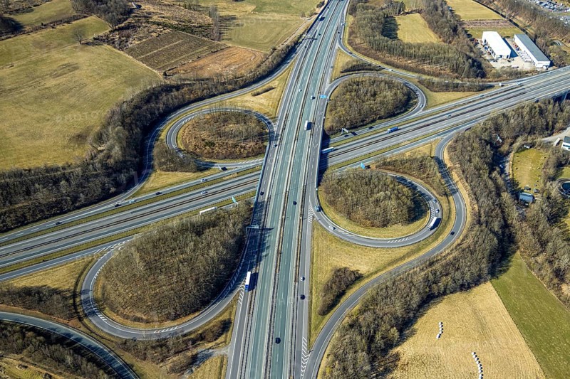 Aerial view, motorway junction Olpe-Süd, motorway A4 and motorway A45, commercial area Gerlingen, Gerlingen, Wenden, Sauerland, North Rhine-Westphalia, Germany, DE, Europe, commercial enterprises, commercial area, commercial property, commercial site, commercial use, industrial area, industrial site, aerial photograph, aerial photography, aerial photography, overview, bird's-eye view, bird's-eye view, overview