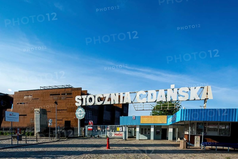 Entrance to the Solidarity Shipyard, Gdansk, European Solidarity Centre, Gdansk, Baltic Sea coast, Baltic Sea, pomorskie, Pomeranian Voivodeship, Poland, Gdansk, PL, Europe, aerial photograph, birds-eyes view, aerial photography, aerial photography, overview, bird's eye view