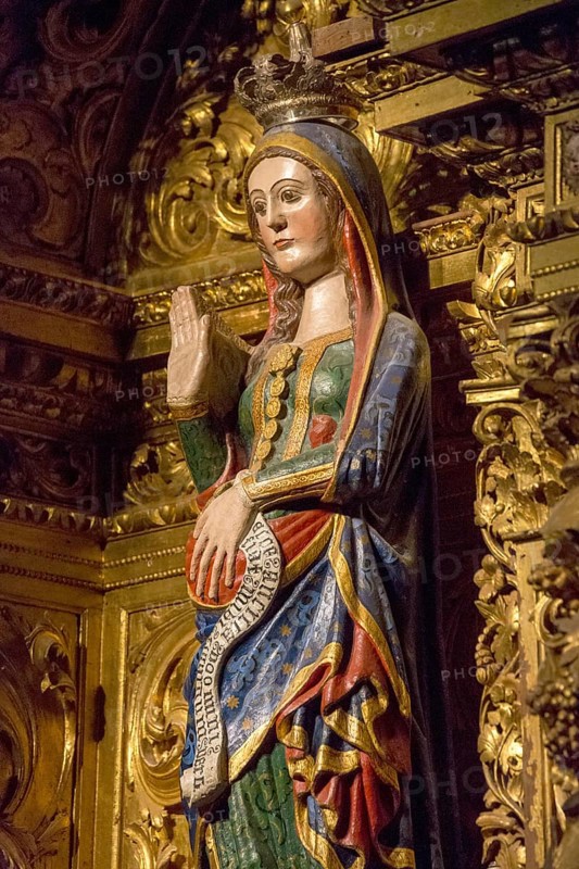 Statue of the pregnant Virgin Mary, depiction of the pregnant Virgin Mary, Sé Catedral de Évora Basílica Sé Catedral de Nossa Senhora da Assunção, Evora, District of Évora, Portugal