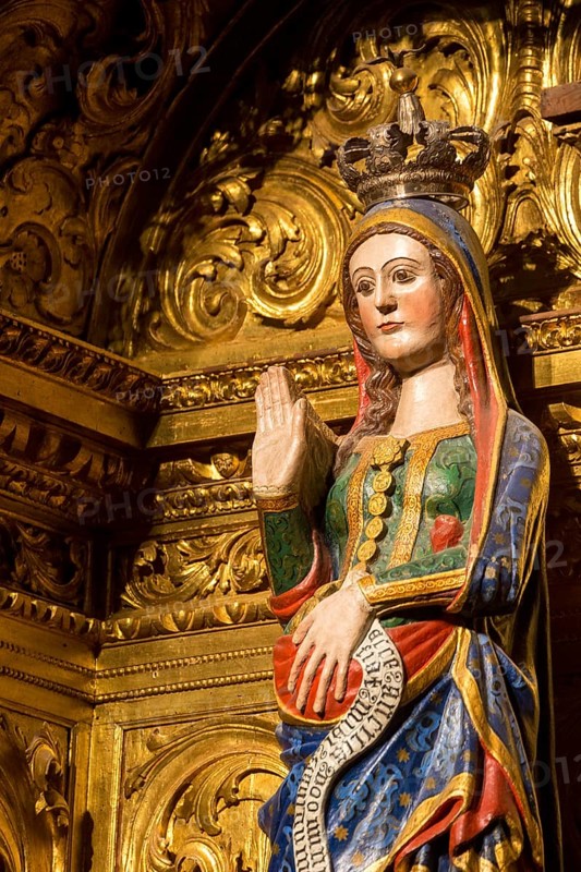 Statue of the pregnant Virgin Mary, depiction of the pregnant Virgin Mary, Sé Catedral de Évora Basílica Sé Catedral de Nossa Senhora da Assunção, Evora, District of Évora, Portugal
