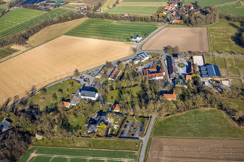 Aerial photography, services for construction and agriculture Dringenberg GmbH farm, round garden, riding stable, paradise, Soest, Soester Börde, North Rhine-Westphalia, Germany, DE, Europe, agriculture, aerial photography, aerial photography, aerial photography, overview, bird's-eye view, overview