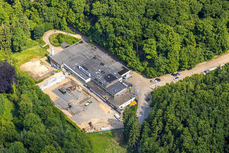Aerial view, Nizzabad construction site, planned demolition for the construction of a new natural outdoor swimming pool, Langenberg, Velbert, Ruhr area, North Rhine-Westphalia, Germany, bathing establishment, bathing resort, construction work, construction area, construction site, construction site, construction project, construction project, construction site, DE, Europe, outdoor swimming pool, aerial view, aerial photography, aerial photography, overview, bird's eye view, birds-eyes view, overview