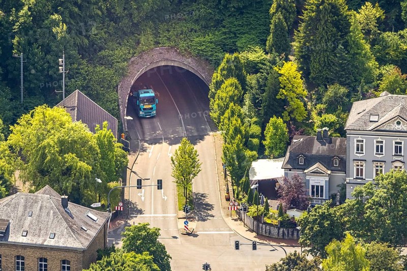 Aerial view, tunnel Velbert-Langenberg at the corner of Dr.-Hans-Karl-Glinz-Straße and Hauptstraße, Langenberg, Velbert, Ruhr area, North Rhine-Westphalia, Germany, DE, Europe, aerial view, aerial photography, aerial photography, overview, bird's-eye view, overview