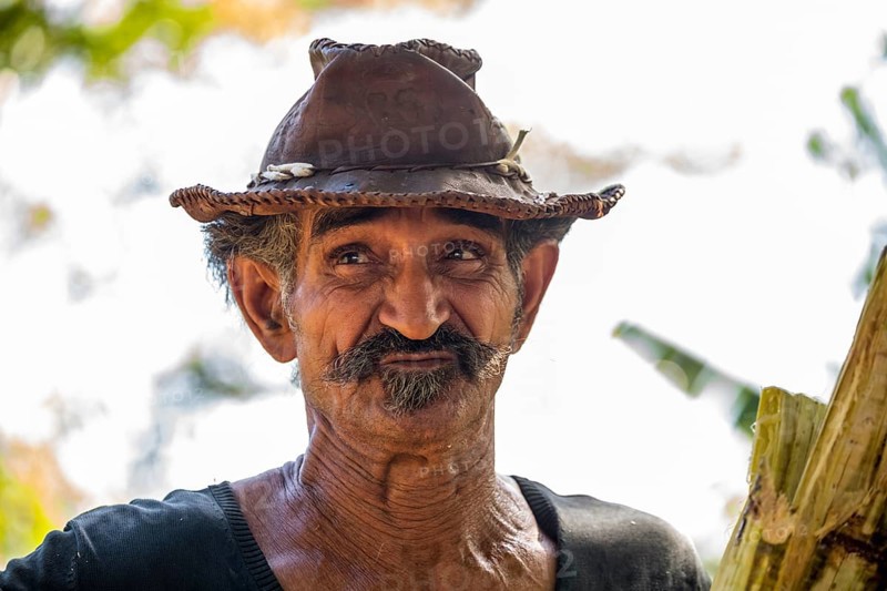 Sugar cane farmer in Valle de los Ingenios, portrait with hat, Trinidad, Cuba, Sancti Spíritus, Cuba, Sancti Spíritus