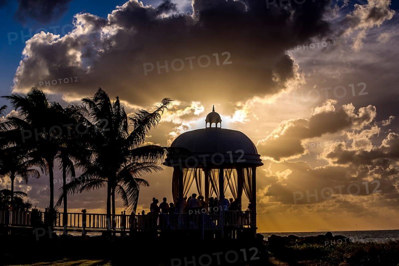 Wedding pavilion on the beach of Varadero with sunset in the hotel complex PARADISUS VARADERO RESORT SPA, Varadero, Cuba, Matanzas, Cuba, Central America