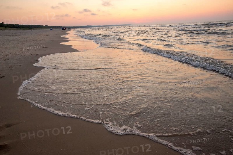 Eastern beach of ÅšwinoujÅ'cie, Swinoujscie, Baltic Sea coast, Baltic Sea, Województwo zachodniopomorskie, Poland, Swinoujscie, Województwo zachodniopomorskie, PL, Europe, aerial view, birds-eyes view, aerial photography, aerial photography, overview, bird's eye view