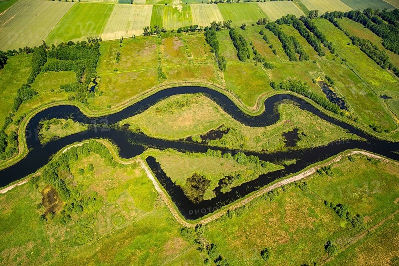 KamieÅ Pomorski, meandering river, Baltic Sea coast, Województwo zachodniopomorskie, Poland, Grabowo, Województwo zachodniopomorskie, PL, Europe, aerial view, birds-eyes view, aerial photography, aerial photography, overview, bird's eye view, northern Poland