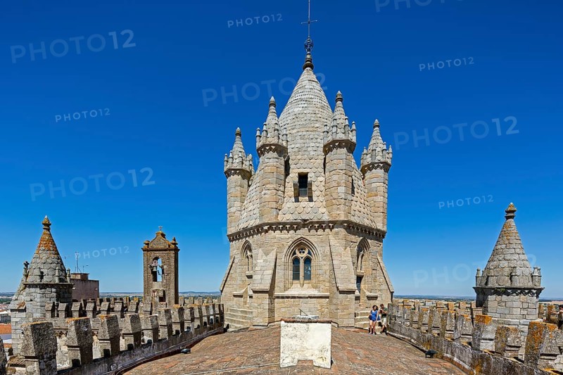 UNESCCO World Heritage Site, Tower of the Sé Catedral de Évora Basílica Sé Catedral de Nossa Senhora da Assunção, Evora, District of Évora, Portugal