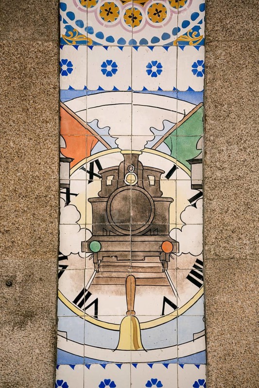 Azulejos tiles depict a steam locomotive with clock, Sao Bento railway station, Oporto, Porto district, Portugal, Europe, aerial view, birds-eyes view, travel, travel photography