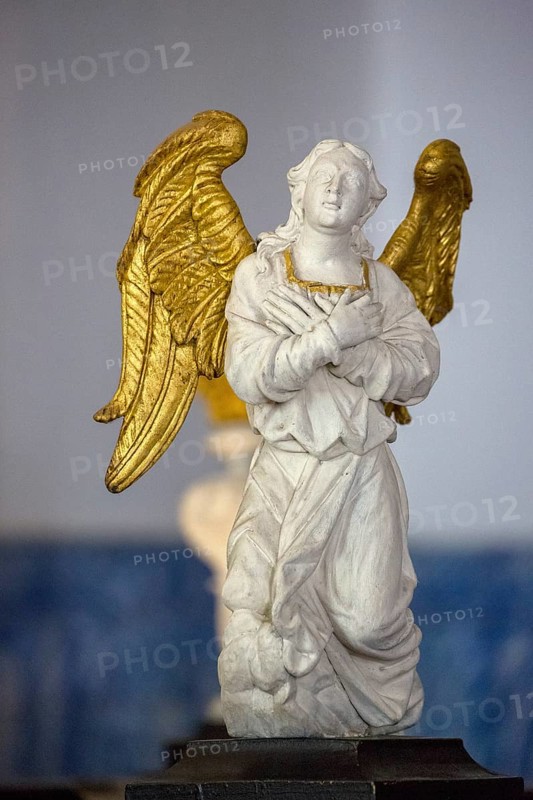 Angel with Golden Wings, Capela dos ossos parede, Chapel of the Bones, Chapel of the Bones, Ossuary in Ã‰vora, Evora, District of Ã‰vora, Portugal