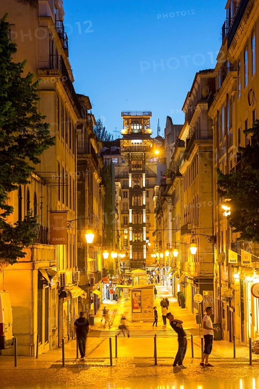 The most famous lift in Portugal Elevador do Município or Elevador da Biblioteca and Elevador de S. Julião, Lisbon, District of Lisbon, Portugal