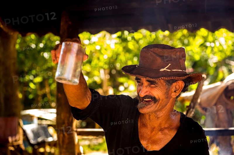 Sugar cane farmer in Valle de los Ingenios, portrait with hat, Trinidad, Cuba, Sancti Spíritus, Cuba, Sancti Spíritus
