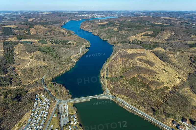 Aerial view, Sorpesee, forest area with forest damage, Amecke, Sundern, Sauerland, North Rhine-Westphalia, Germany, DE, Europe, aerial view, aerial photography, aerial photography, recreation area, lake, Sorpetalsperre, overview, bird's eye view, birds-eyes view, overview