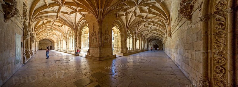 Manueline Cloister of Joao de Castilhos, Mosteiro dos Jerónimos, UNESCO World Heritage Site, Lisbon, District of Lisbon, Portugal